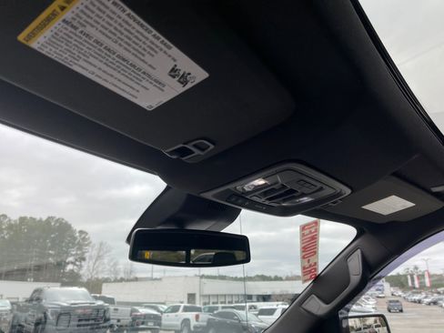 Used 2022 GMC Sierra 1500 SLT w/ SLT Premium Plus Package image 23