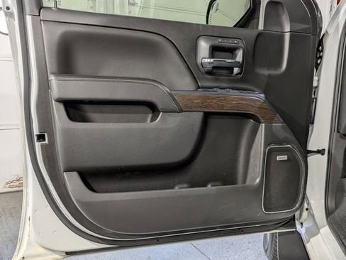 Used 2018 GMC Sierra 1500 Denali image 17