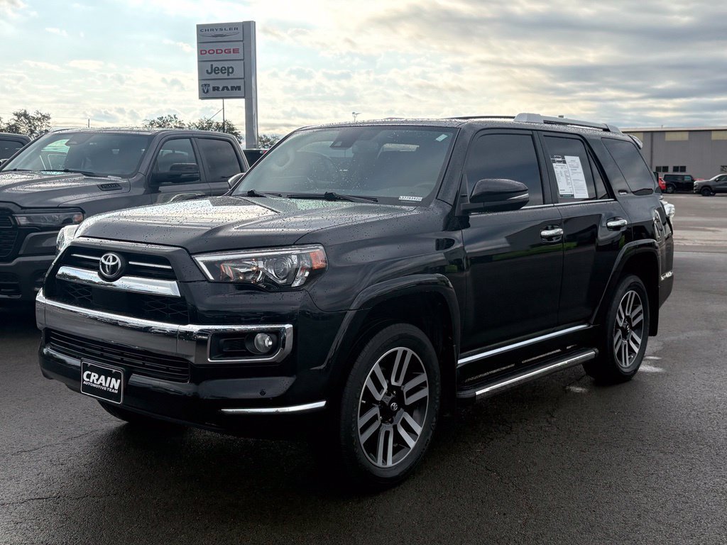 Used 2020 Toyota 4Runner Limited AWD/4WD image 3
