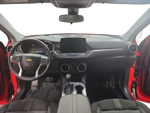 New 2025 Chevrolet Blazer LT FWD image 11