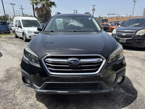 Used 2019 Subaru Outback 2.5i Premium AWD/4WD image 8
