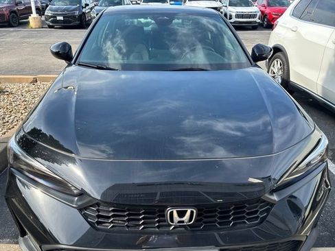 Used 2025 Honda Civic Sport image 24