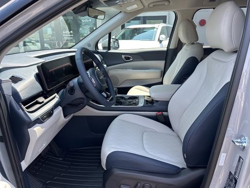 New 2026 Kia Carnival EX image 31