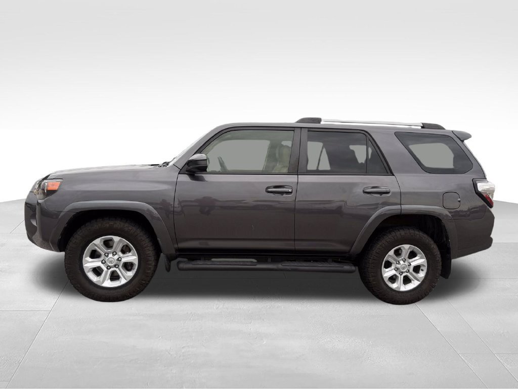 Used 2021 Toyota 4Runner SR5 RWD image 2