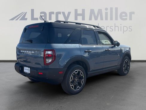 New 2026 Ford Bronco Sport Outer Banks image 5