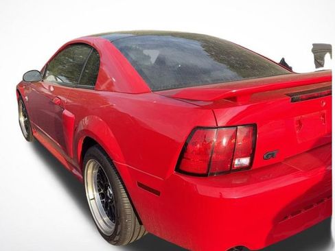 Used 2004 Ford Mustang GT RWD image 9