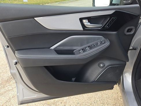 Certified 2025 Acura MDX w/ Technology Package image 22