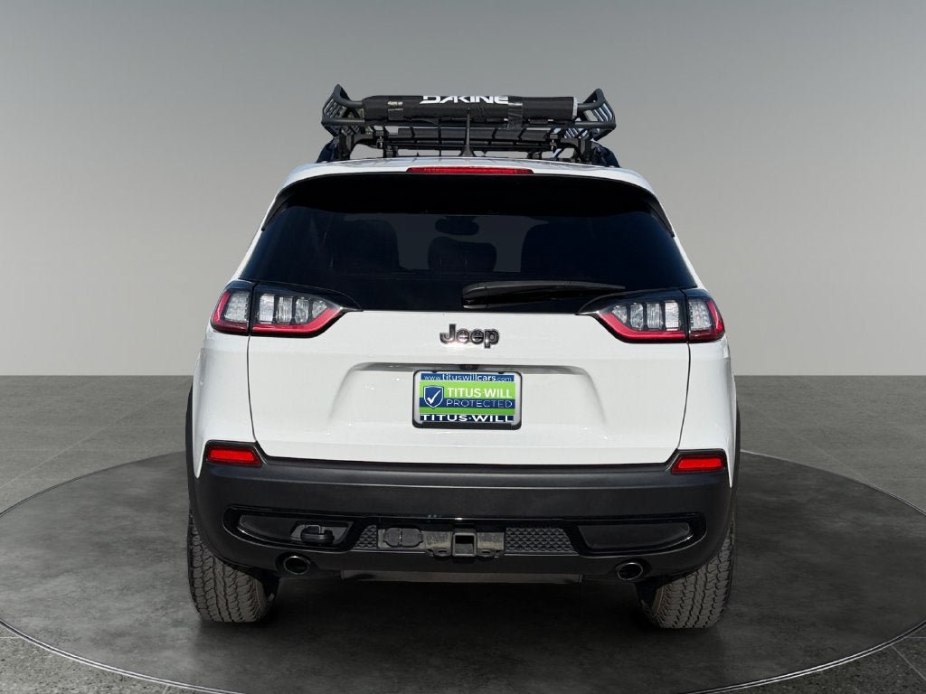 Used 2022 Jeep Cherokee Latitude AWD/4WD image 8