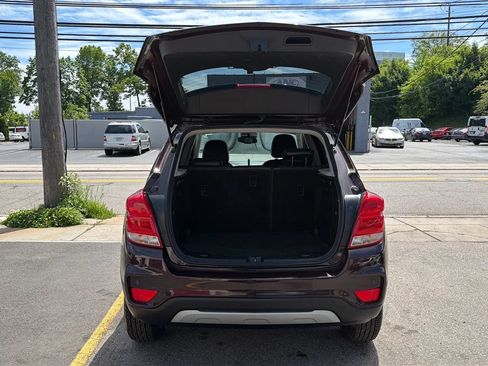 Used 2022 Chevrolet Trax LT w/ Driver Confidence Package AWD/4WD image 27