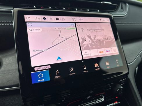 New 2025 Jeep Grand Cherokee Limited w/ Trailer Tow Package image 22