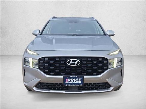 Used 2023 Hyundai Santa Fe SEL FWD image 2