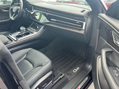 Used 2021 Audi Q8 Premium Plus w/ Premium Plus Package AWD/4WD image 20