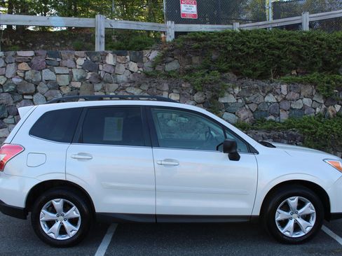 Used 2014 Subaru Forester 2.5i Limited image 5