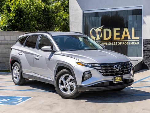 Used 2024 Hyundai Tucson SEL FWD image 2