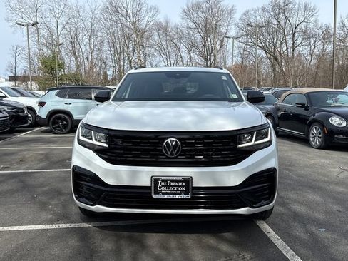 Certified 2023 Volkswagen Atlas Cross Sport SEL R-Line image 2