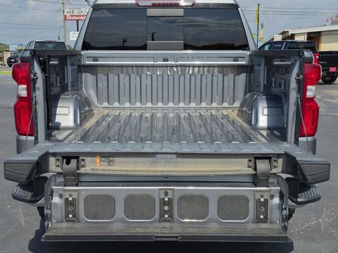 Used 2021 Chevrolet Silverado 1500 LTZ w/ Safety Package II AWD/4WD image 9