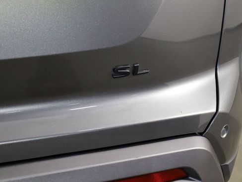 Used 2024 Nissan Pathfinder SL w/ Black Appearance Package FWD image 40
