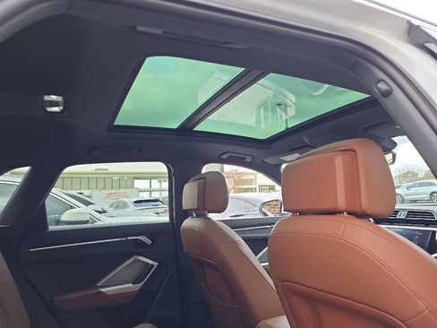 Used 2022 Audi Q3 2.0T Premium w/ Convenience Package image 50