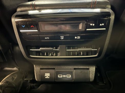 Used 2022 Acura MDX Type S AWD/4WD image 22