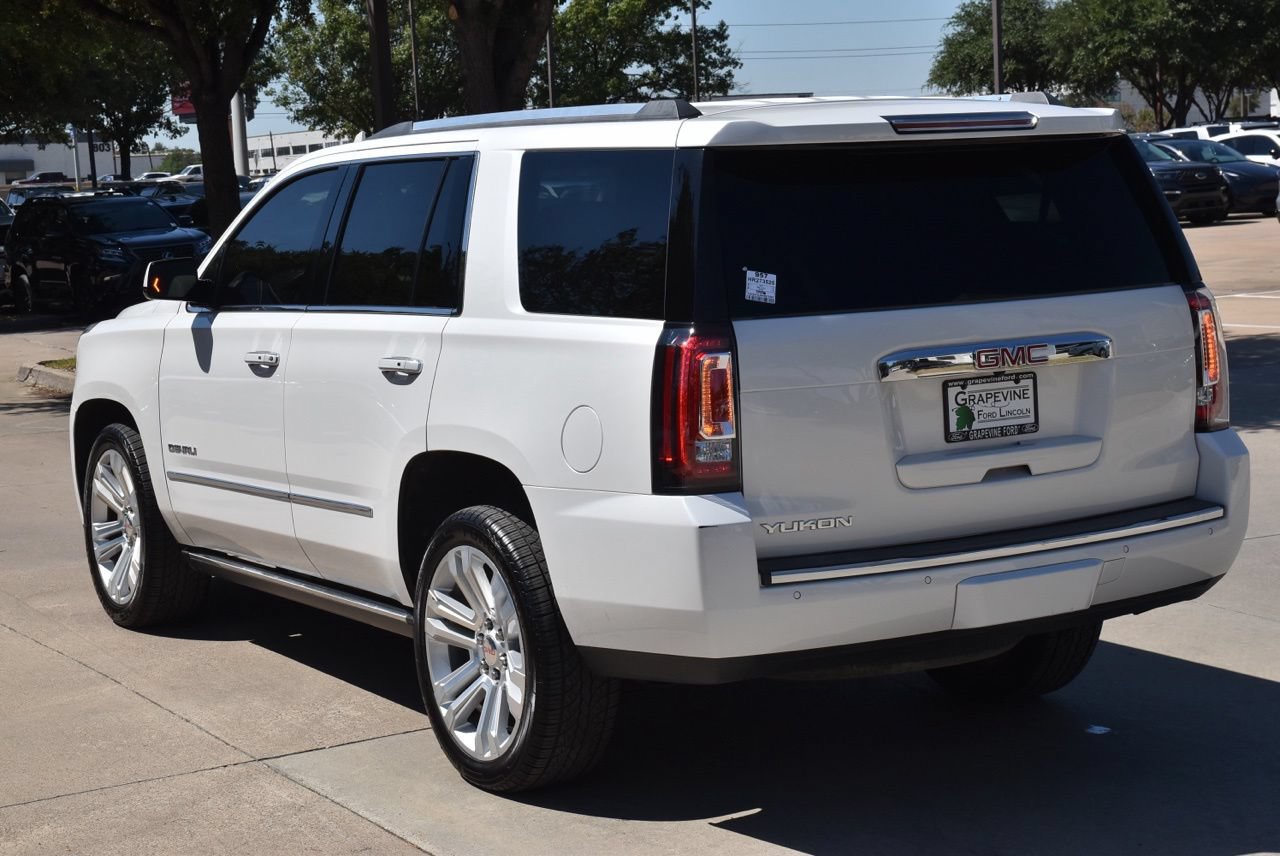 Used 2017 GMC Yukon Denali w/ Open Road Package AWD/4WD image 10