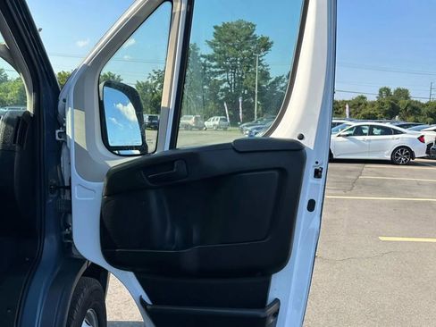 Used 2018 RAM ProMaster 2500 image 10