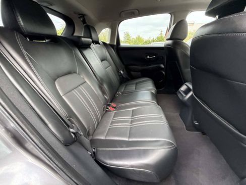 Used 2025 Honda HR-V EX-L image 14