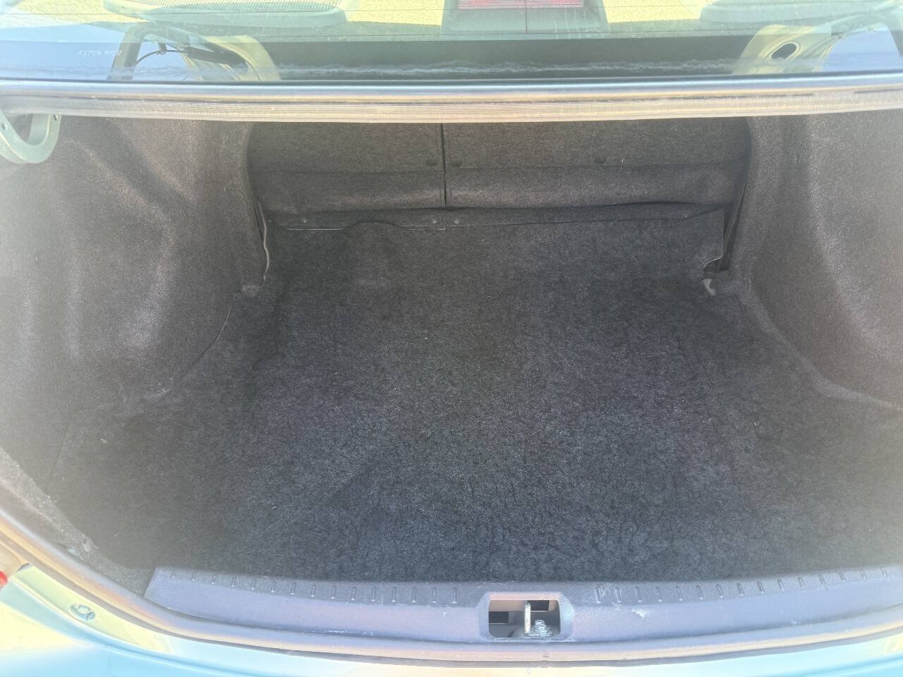 Used 2008 Toyota Yaris Sedan FWD image 25