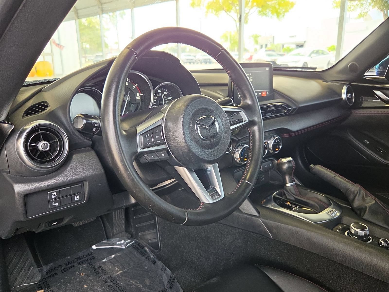 Used 2018 MAZDA MX-5 Miata Grand Touring RWD image 12