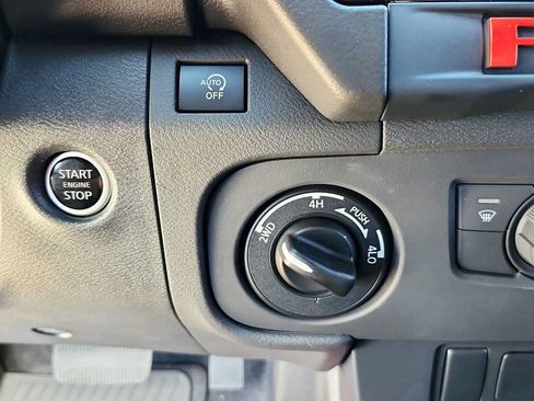 Used 2025 Nissan Frontier PRO-4X w/ Interior Protection Package AWD/4WD image 19