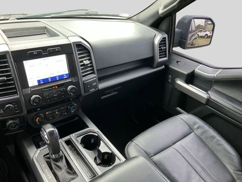 Used 2020 Ford F150 XLT w/ Equipment Group 302A Luxury AWD/4WD image 15