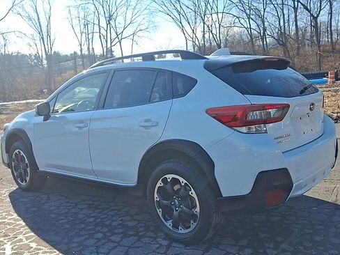Certified 2023 Subaru Crosstrek 2.0i Premium image 7