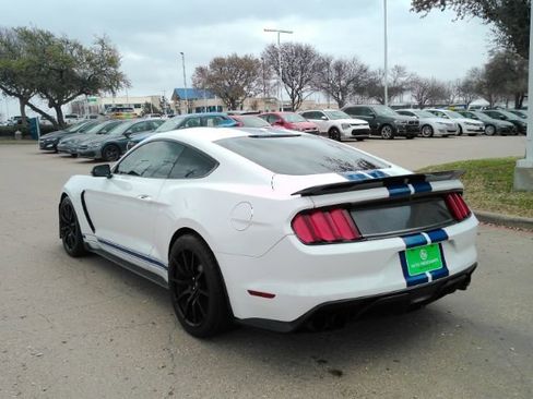 Used 2017 Ford Mustang Shelby GT350 w/ Electronics Package image 16