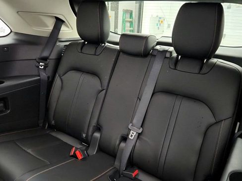 Used 2025 MAZDA CX-90 Plug-In Hybrid w/Premium Sport image 23