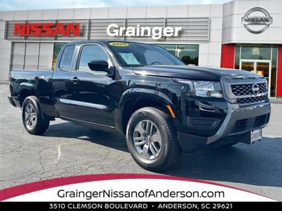 Used 2025 Nissan Frontier SV