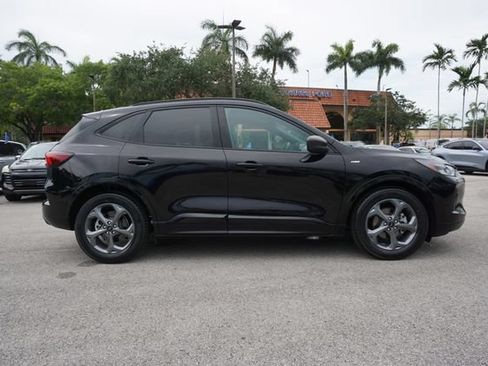 Certified 2023 Ford Escape ST-Line w/ Tech Pack #1 FWD image 22