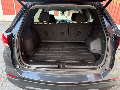 Used 2023 Chevrolet Equinox LT FWD image 12
