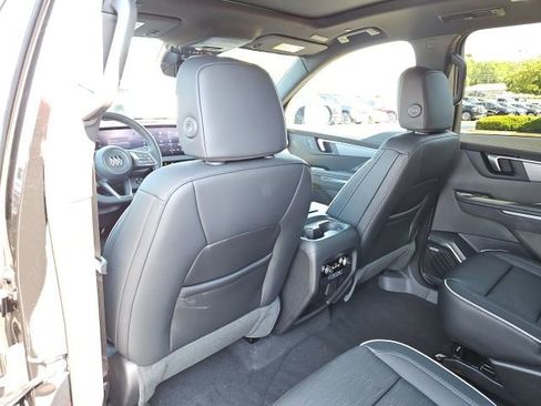 New 2026 Buick Enclave Sport Touring w/ Power Package FWD image 21