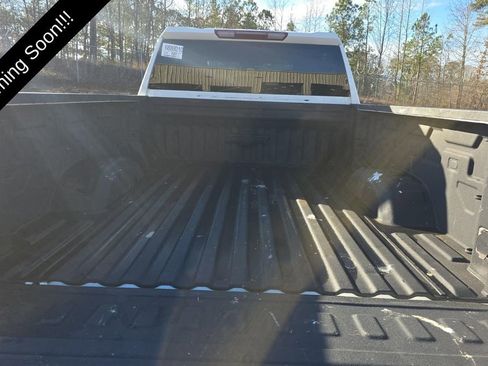 Used 2023 Chevrolet Silverado 2500 LT image 15