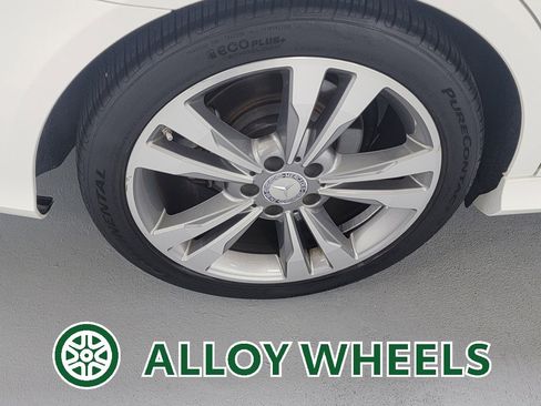 Used 2014 Mercedes-Benz E 350 Sedan image 11