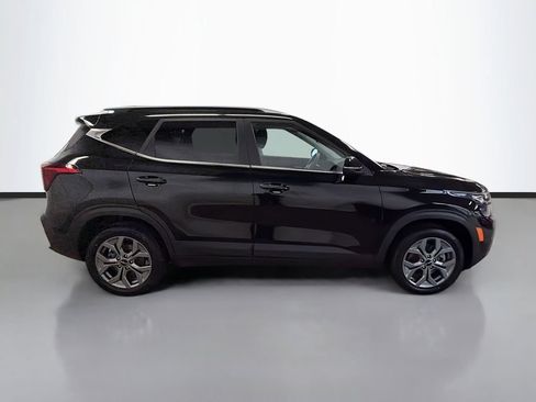 Used 2024 Kia Seltos S AWD/4WD image 10