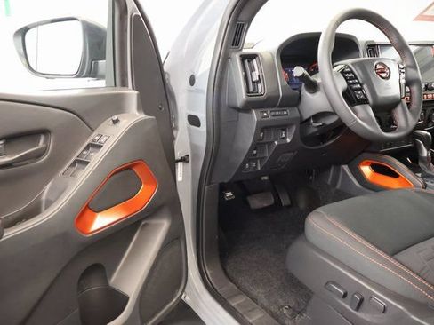 New 2026 Nissan Frontier PRO-4X w/ Pro-4x Convenience Package AWD/4WD image 8
