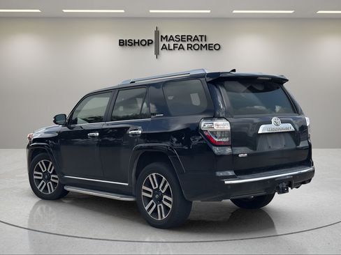 Used 2016 Toyota 4Runner Limited AWD/4WD image 3