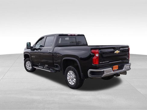 Certified 2024 Chevrolet Silverado 3500 LTZ w/ LTZ Premium Package image 7