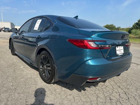 Used 2025 Toyota Camry SE w/ Multimedia Upgrade Package FWD image 7