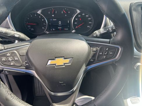 Used 2024 Chevrolet Equinox LT AWD/4WD image 14