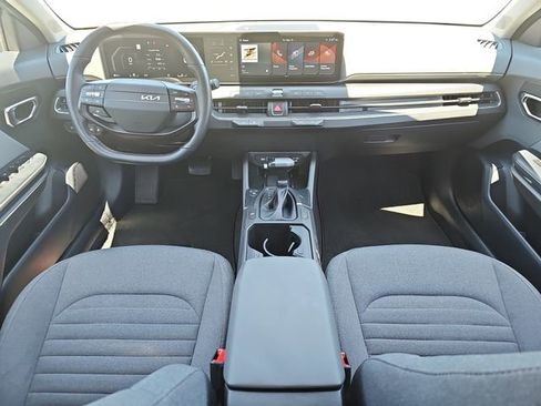 Used 2025 Kia K4 EX FWD image 9