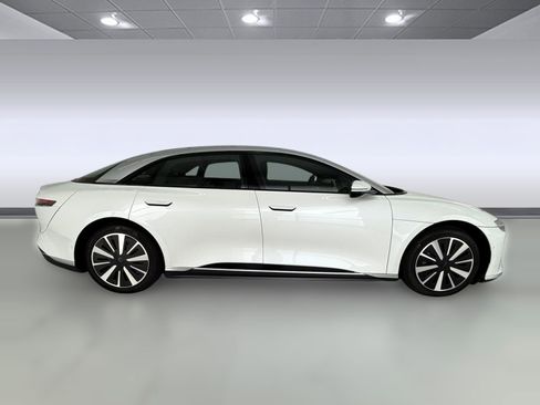 Used 2025 Lucid Air Touring AWD/4WD image 7