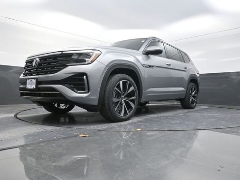 New 2026 Volkswagen Atlas SEL Premium R-Line AWD/4WD image 23