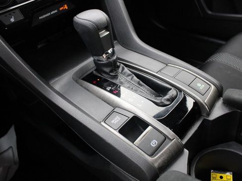 Used 2018 Honda Civic EX image 18