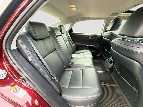 Used 2018 Toyota Avalon XLE Premium w/ All Weather Liner Package FWD image 27
